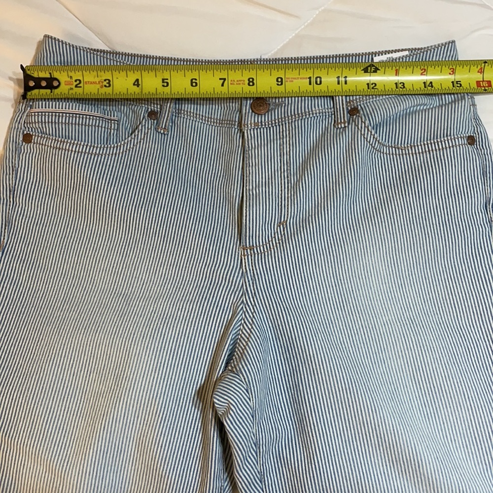 Bandolino Women’s SZ 6 Karen Boyfriend Striped 5 Pocket Ankle Jean - Picture 2 of 13